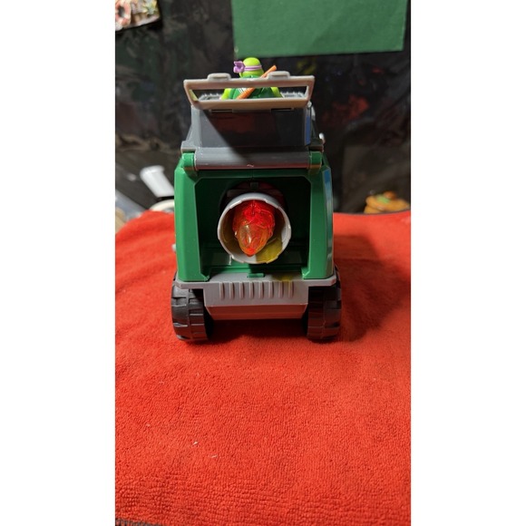 TMNT Turtle Power Vehicle Truck w/ Donatello Figure - Green/Gray - Toy - Picture 6 of 10